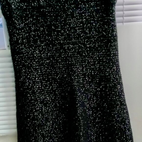 ADULT DRESS SKIRT  (X-LGE) - Picture 2 of 2